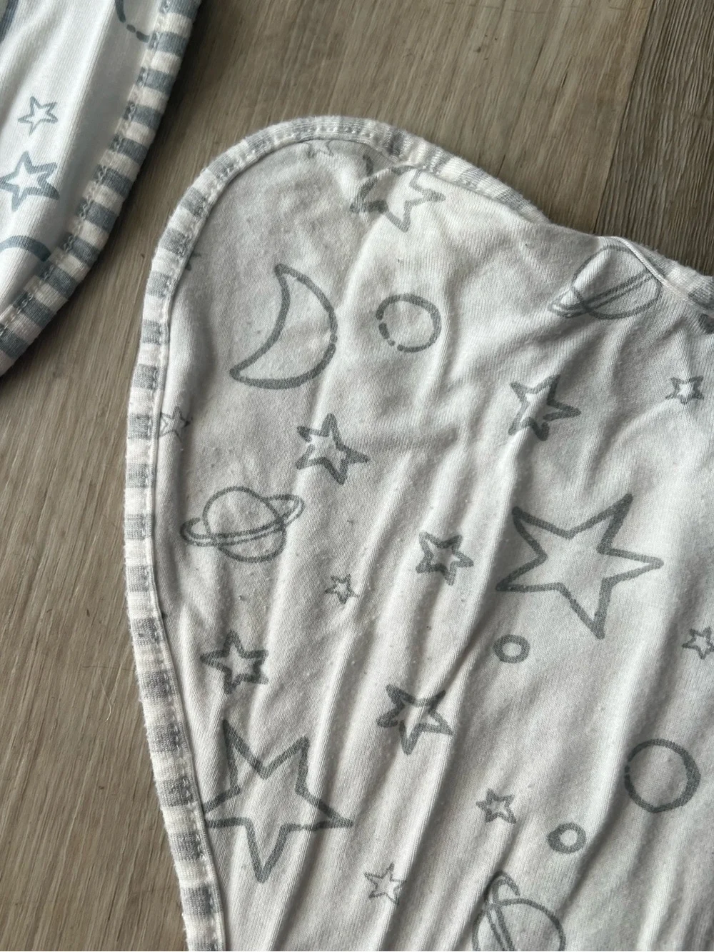 Love to Dream Swaddle Sleep Sack Bundle Bamboo size Small and Medium 1.0 TOG - Picture 8 of 8